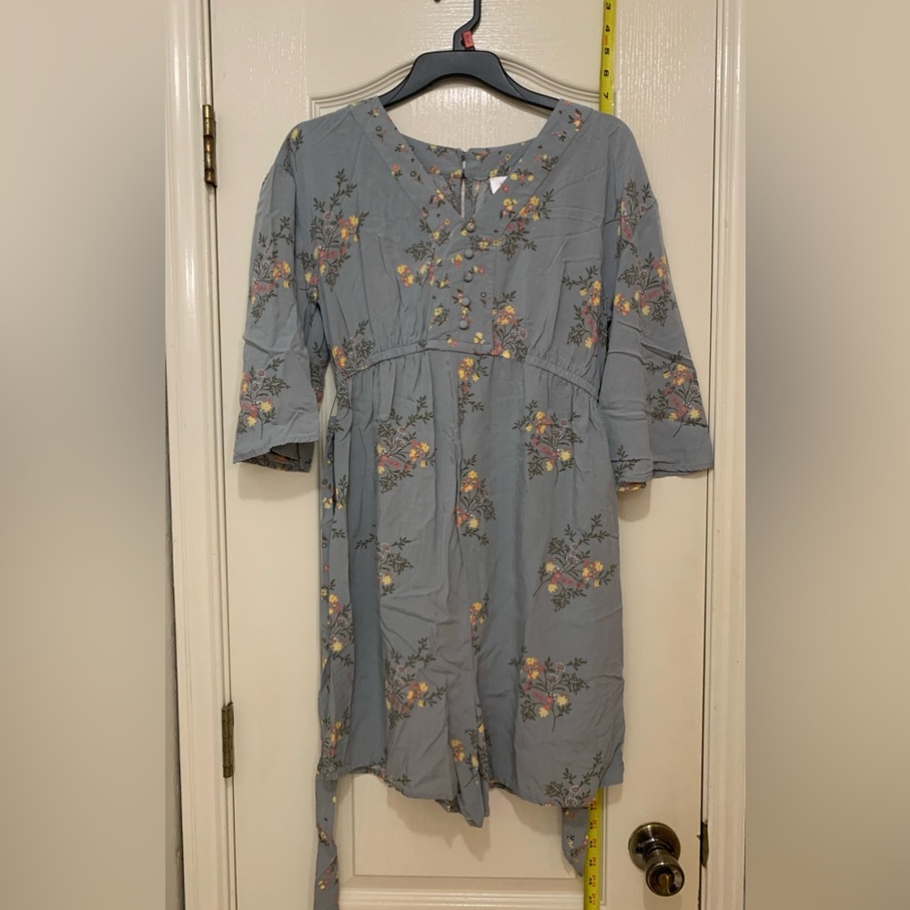 Motherhood Womens Size X-Small Floral Knee Length 3/4 Sleeves Romper